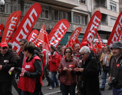 CCOO y UGT convocan manifestaciones contra el Gobierno: Rajoy arranca con enfrentamiento