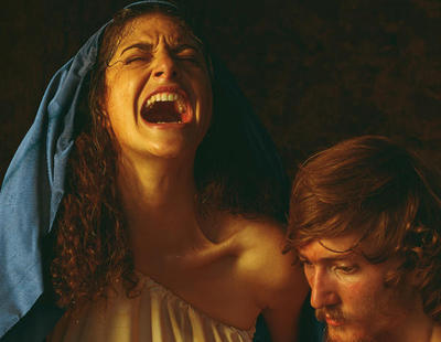 Pariendo, gritando y con sangre: la representación de la Virgen María en el nacimiento que ha despertado polémica