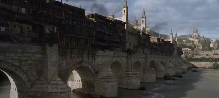 El puente romano de Córdoba acoge a una pequeña ciudad en la serie