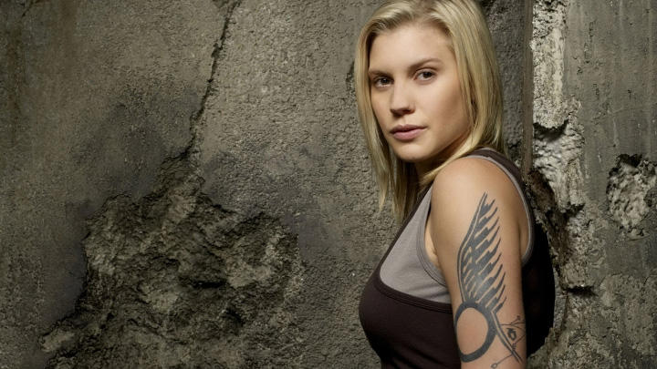 Kate Sackhoff, piloto militar en 'Battlestar Galactica'