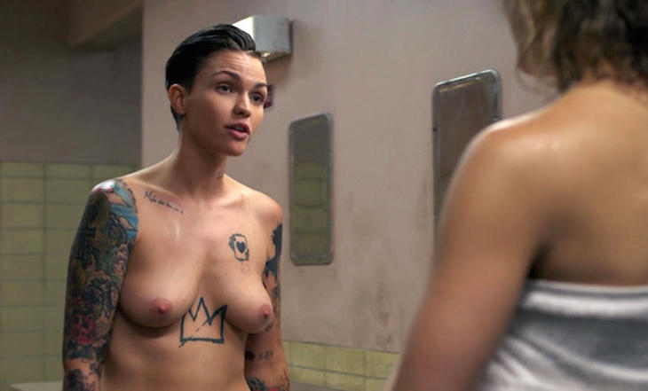 Ruby Rose desnuda en 'Orange is the New Black'