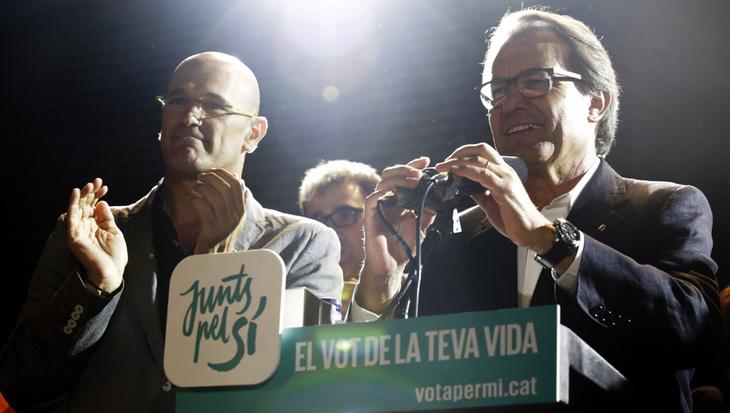 Artur Mas anoche ante su electorado