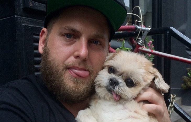 Jonah Hill y Marnie the dog