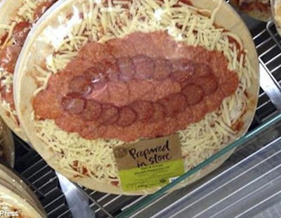 Se inspiraron en un balón de rugby y les salió una pizza vaginal