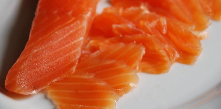 El salmón puede inducir el cáncer de mama