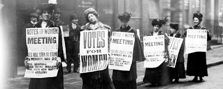 ¿Mujeres votando? Menuda osadía en el siglo pasado