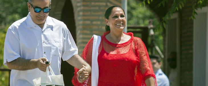 Isabel Pantoja, disfrutando de uno de sus permisos penitenciarios