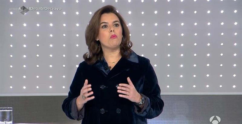 Soraya S. de Santamaría durante el debate