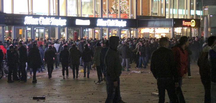 Las calles celebraban la llegada del Año Nuevo