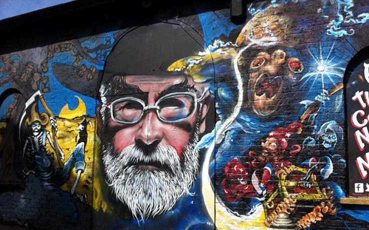 Arte en memoria de Pratchett (Brick Lane)