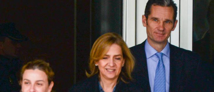 La Infanta Cristina y Urdangarin abandonan la Audiencia