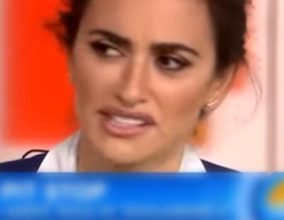 Una presentadora de TV enfada a Penélope Cruz por sus no-feos pies