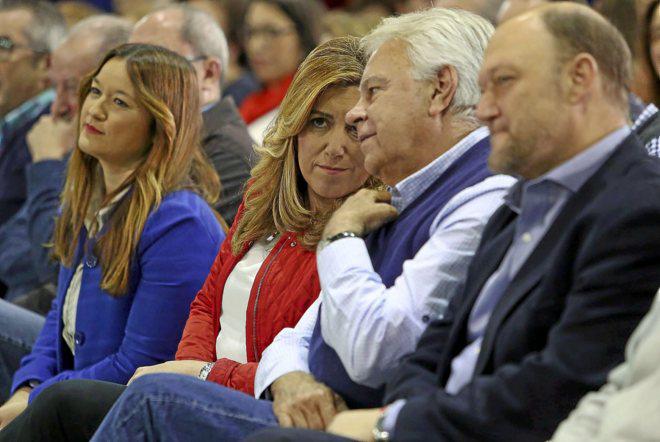 Susana Díaz, al frente de los barones críticos en el PSOE