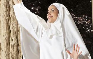Las monjas salen del convento y se convierten en la última moda