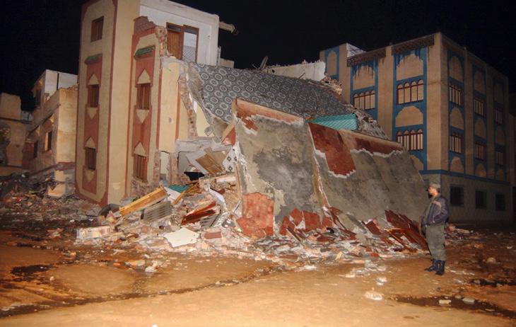 Efectos del terremoto de 6,5 que sufrió el norte de Marruecos en 2004