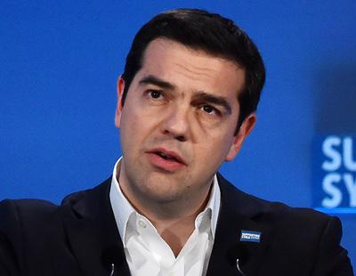 'Le he pedido a Tsipras': el mensaje que le está costando a Sánchez todo tipo de bromas