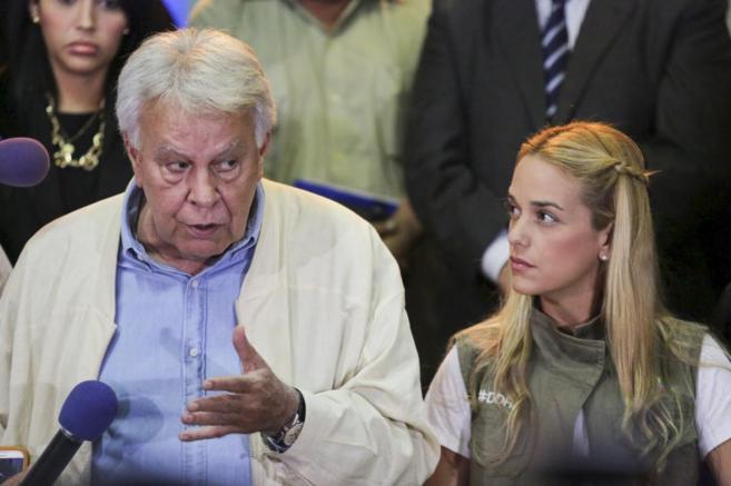 Lilian Tintori con Felipe González