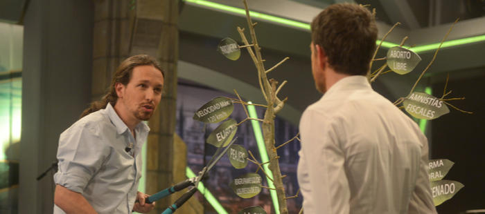 Pablo Iglesias podando el árbol de España en 'El Hormiguero'