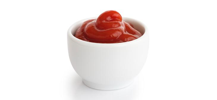 El ketchup y otras salsas agridulces enmascaran mucho azúcar
