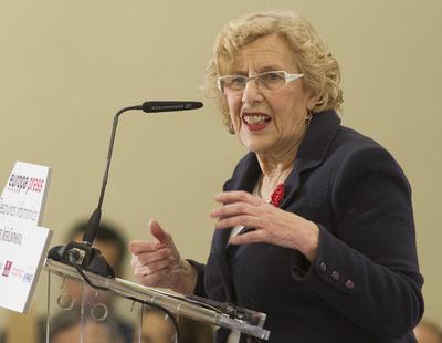 Carmena te deja elegir: o multa por no recoger las heces o trabajos de barrendero los findes