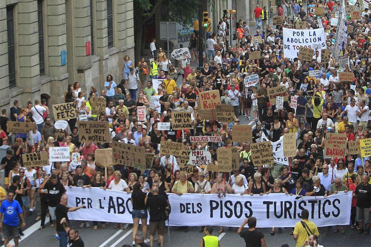 Manifestación contra el modelo turístico en Barcelona