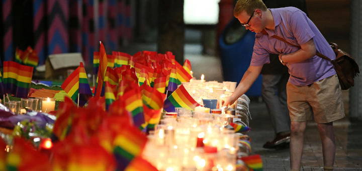 Homenaje por los fallecidos en el atentado de Orlando