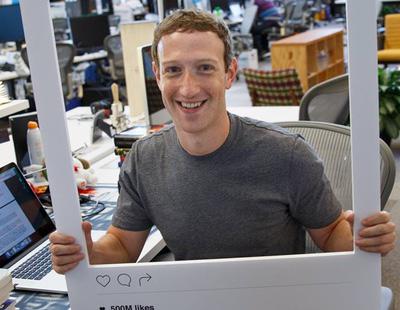 Mark Zuckerberg tiene la webcam de su ordenador tapada (y quizás ahora tú también deberías)