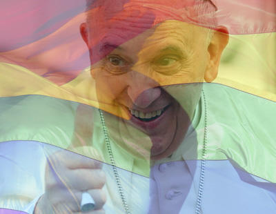 El Papa cree que los cristianos deben pedir perdón a los homosexuales, pero no por ello deja de condenarlos