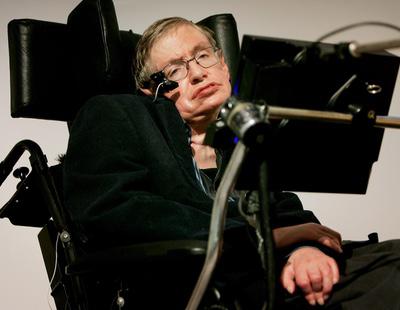 Una mujer es arrestada en Canarias por amenazar de muerte a Stephen Hawking