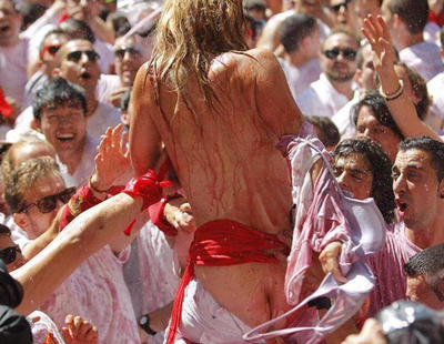 'Cornada' al machismo: las medidas de los Sanfermines para luchar contra los abusos callejeros