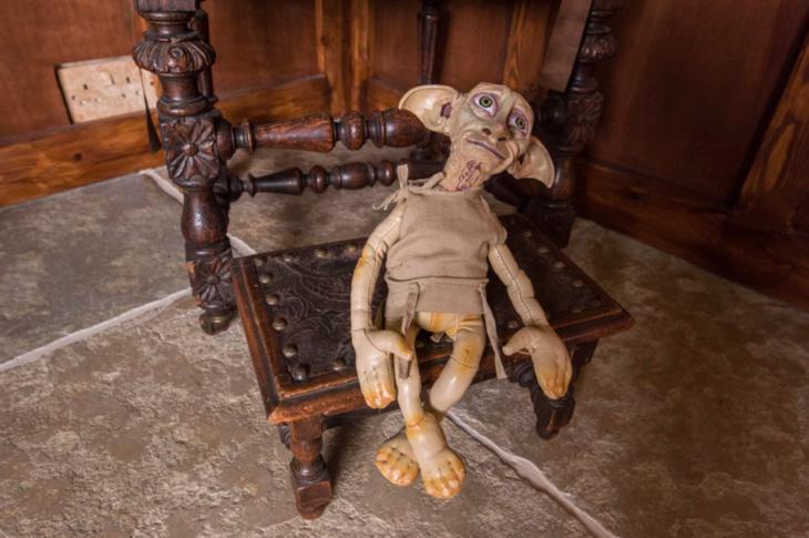 Dobby flipando con el comedor remodelado (Caters)