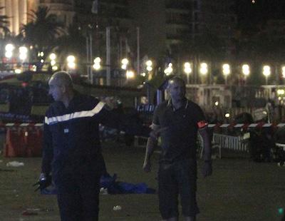 El atentado de Niza en primera persona: 'El camión de la muerte pasó a algunos metros de mí'