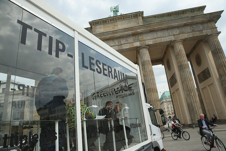 Sala de lectura de las filtraciones del TTIP instalada en Berlín