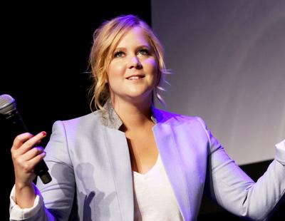 Amy Schumer gana Internet al contestar esto a un espectador molesto