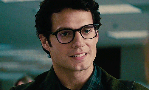 Las gafas de Clark Kent lo protegen de ser descubierto