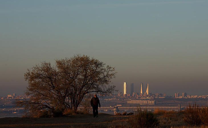 La famosa boina de Madrid es fácilmente visible