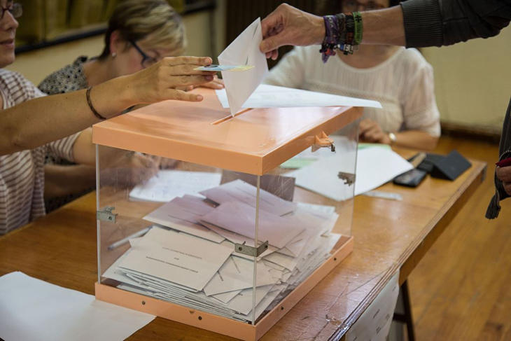 Magia en las urnas electorales de Verín