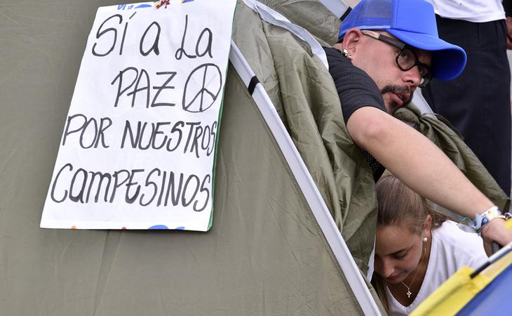 Jóvenes en una manifestación en favor del sí