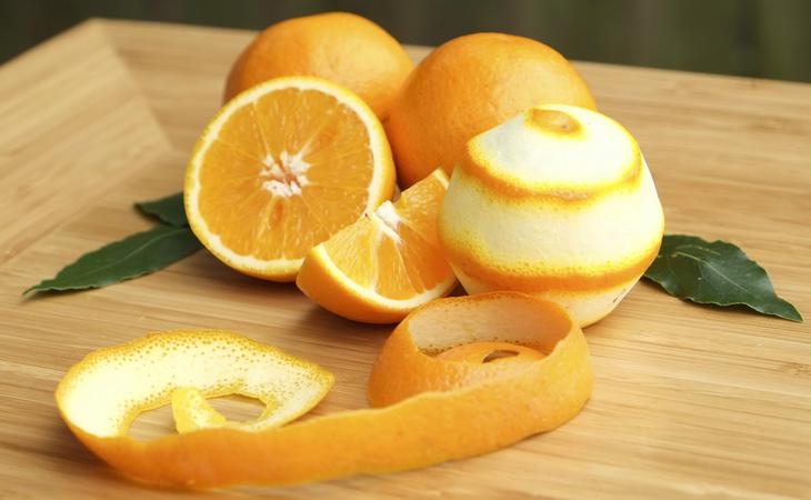 La piel de la naranja es una solución barata y respetuosa con el medio ambiente