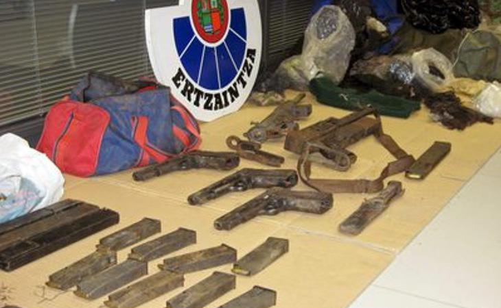 Algunas de las armas encontradas en los últimos 5 años