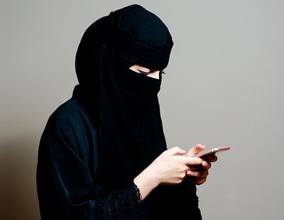 El Gobierno saudí avisará a las mujeres por SMS si sus maridos se quieren divorciar de ellas