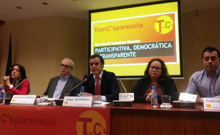 Una conferencia de TranCsparencia