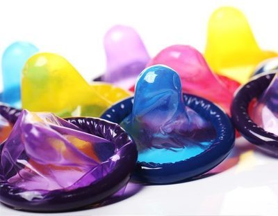 Inventan unos preservativos que cambian de color si detectan alguna enfermedad o infección