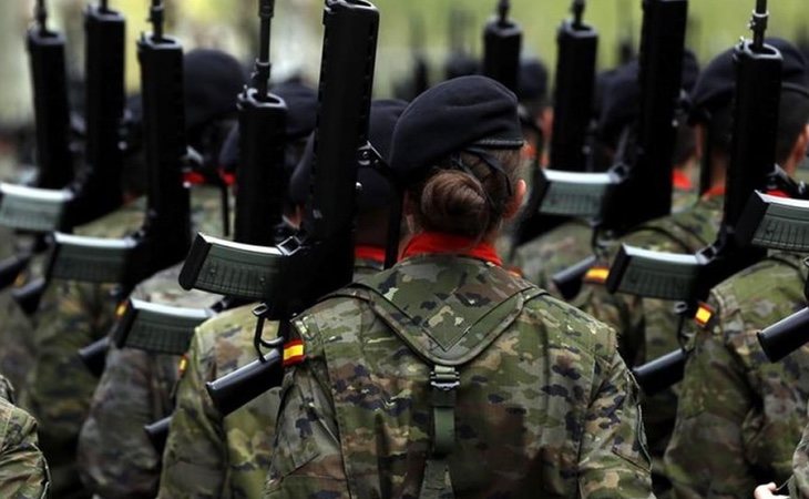 Ir en contra de un dictador si eres militar puede ser una falta en nuestro país