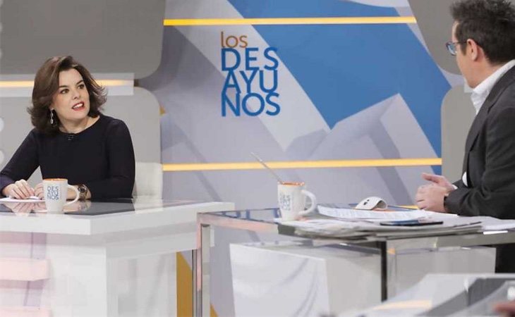 Sáenz de Santamaría decidía quines participaban en las tertulias de RTVE