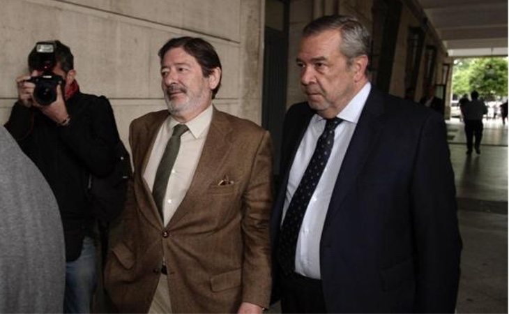 Carlos Sierra -dcha- fue el abogado de Javier Guerrero, imputado en el Caso ERE