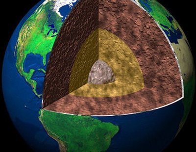 Científicos descubren llanuras y montañas a 660 kilómetros bajo la corteza terrestre
