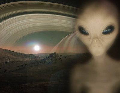 Titan, una de las lunas de Saturno, podría tener "vida alienígena basada en metano"