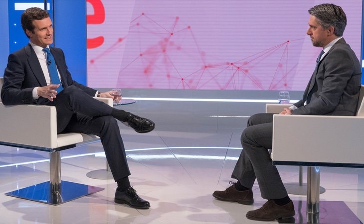 Pablo Casado ejecutará recortes en cuanto alcance el Gobierno