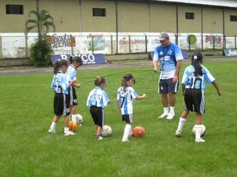 Partido de fútbol femenino